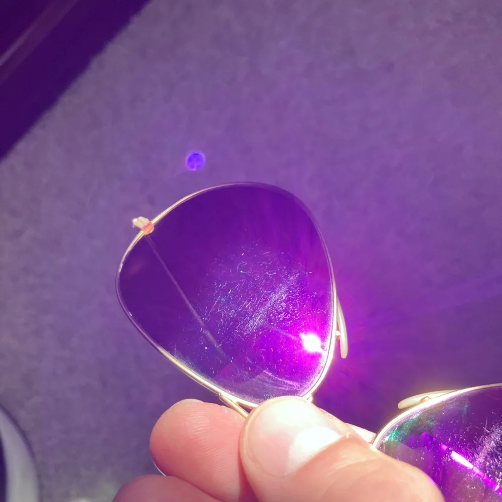 Ray-Ban trendy aviator